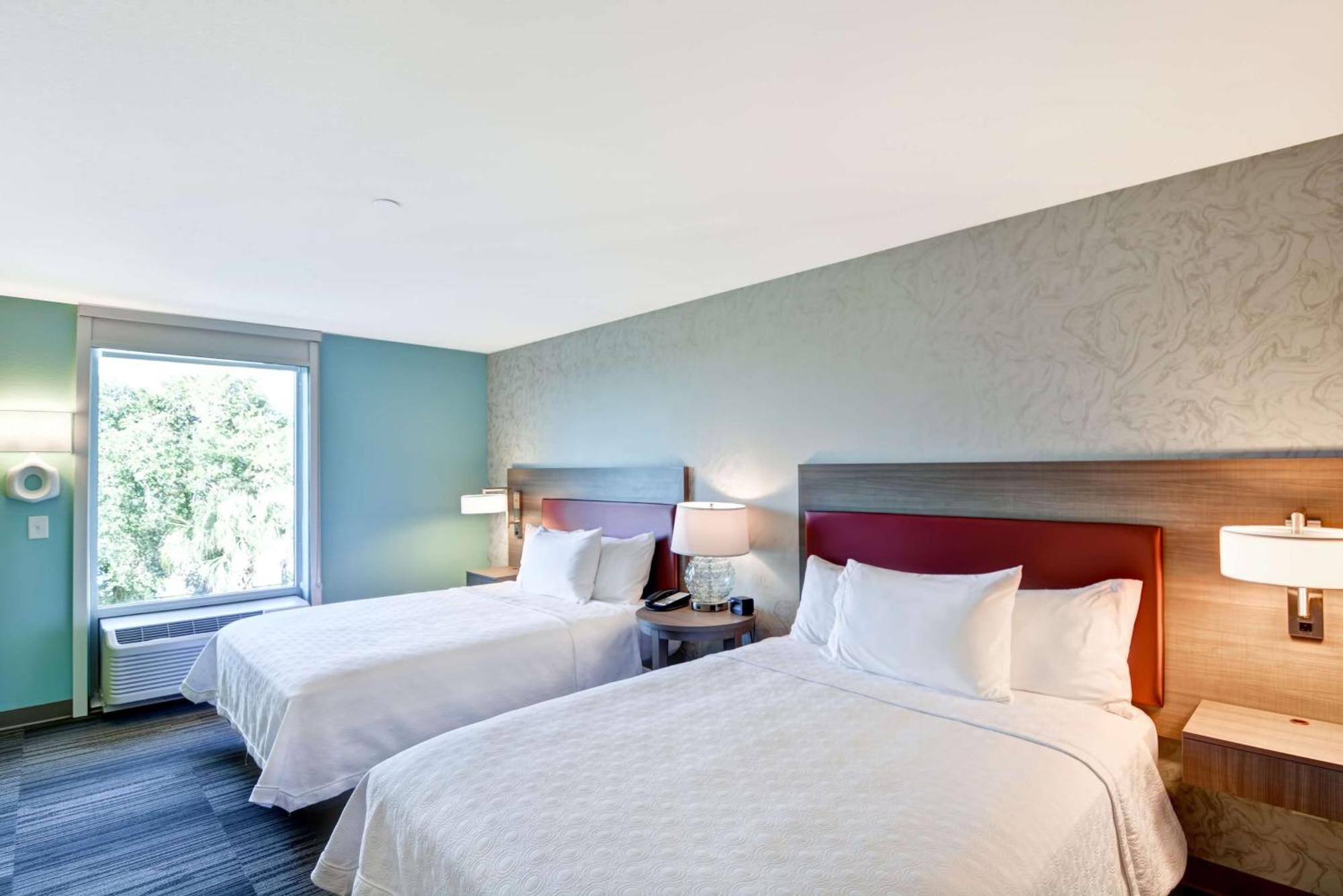 Home2 Suites By Hilton Tampa Usf Near Busch Gardens Zewnętrze zdjęcie