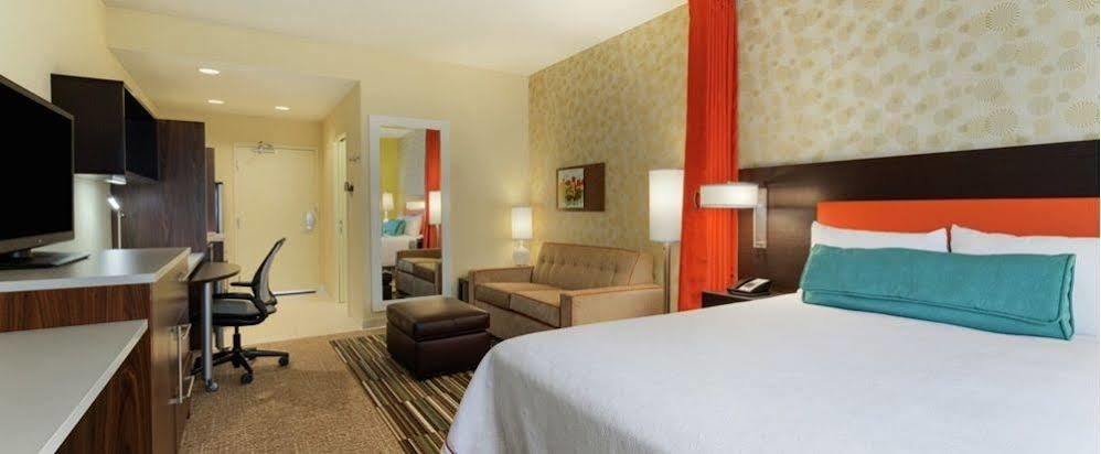 Home2 Suites By Hilton Tampa Usf Near Busch Gardens Zewnętrze zdjęcie